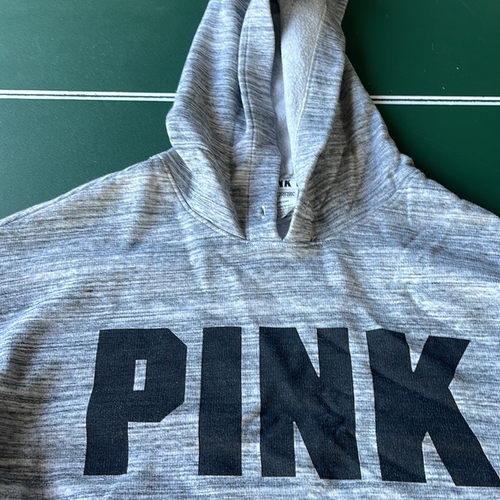 Woman’s hoodie - Picture 2 of 5